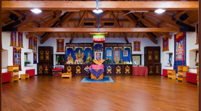 Buddhistische Spiritualität in der Toskana: das Istitut Lama Tzong Khapa in Pomaia
